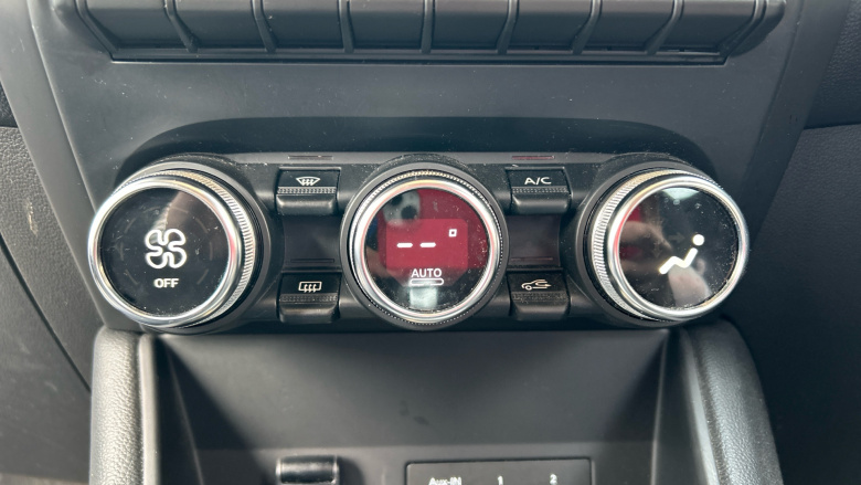 Renault Captur 1.5 dCi 115 S Edition 5dr EDC Diesel Hatchback